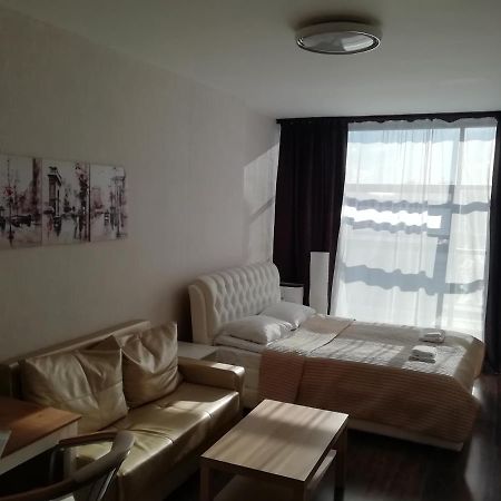 Salut Rent Apartments Saint Petersburg Luaran gambar