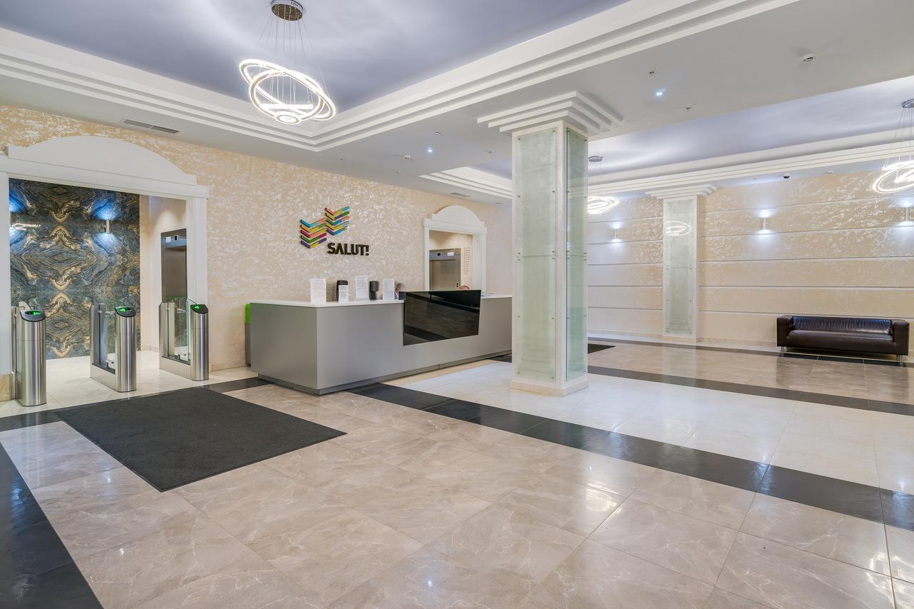 Salut Rent Apartments Saint Petersburg Luaran gambar